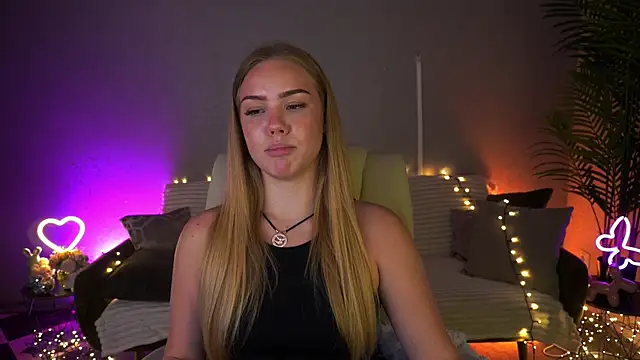 CelesteNoir webcam