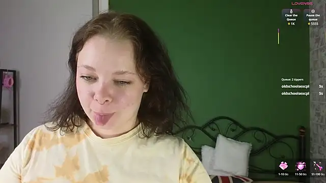 Vlada_vv live cam