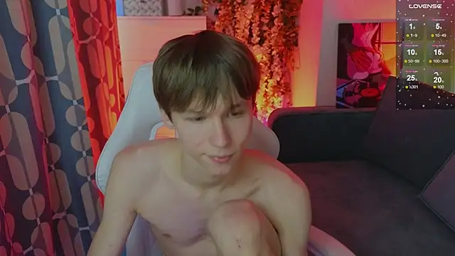 cuMte_boy webcam