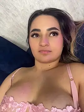 Antonella_Julieta webcam