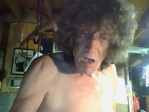 OldManOnline live cam on StripChat