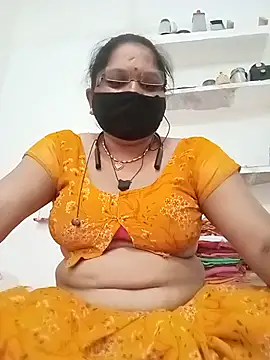 Menka_cut34 webcam