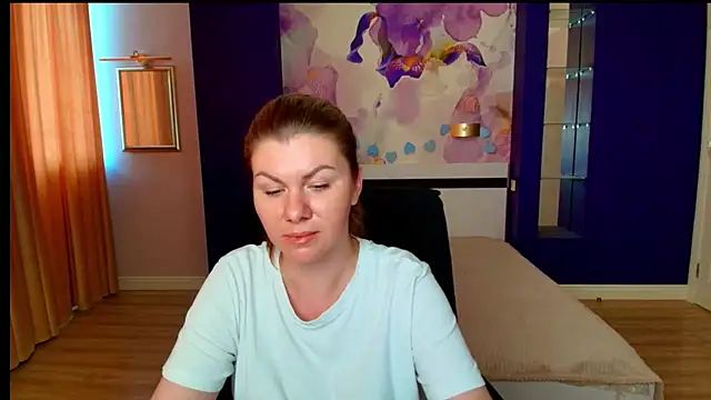 LunaKissesx webcam
