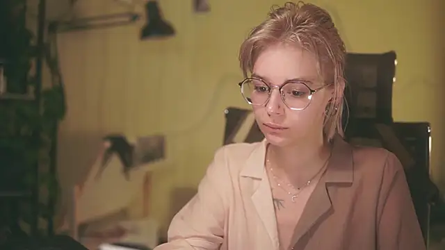 alyssa_sweet webcam