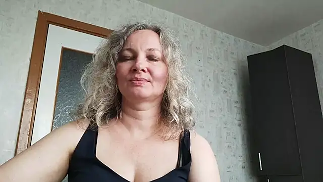 edithmanning - EdithManning's free webcam - UK Sex Cams