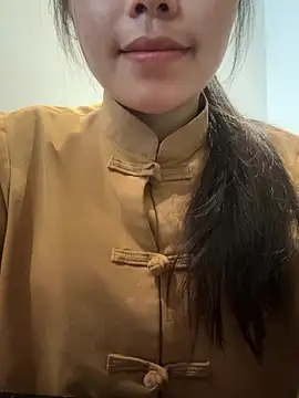 Bella_7777 webcam