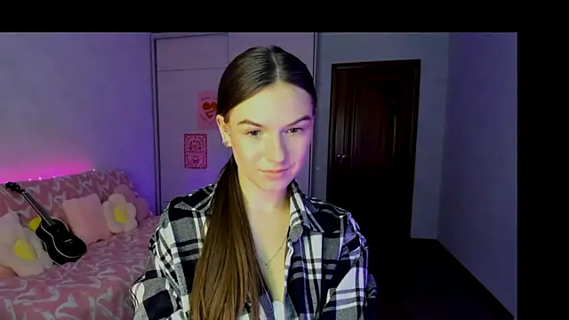 luna_lust_212 webcam