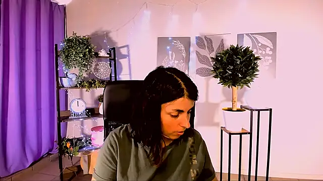 MartaEdams webcam