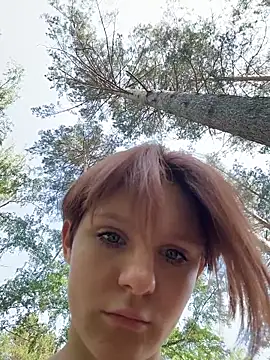 NinaParri live cam on StripChat