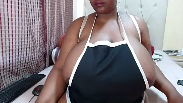 CHOCOLATEDARKBUSTYX webcam