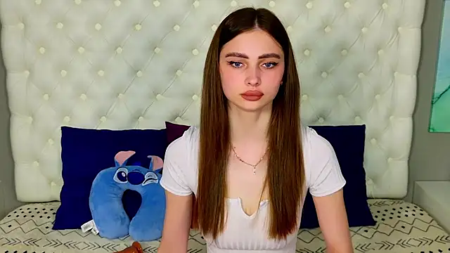 MilaLick webcam