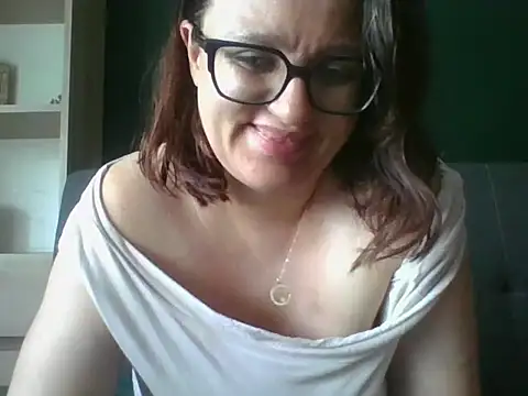 sensual_paris - Sensual_paris's free webcam - UK Sex Cams