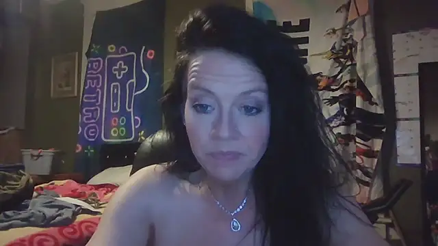Love_Ashlii webcam