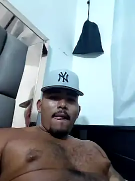 AndrssGold webcam