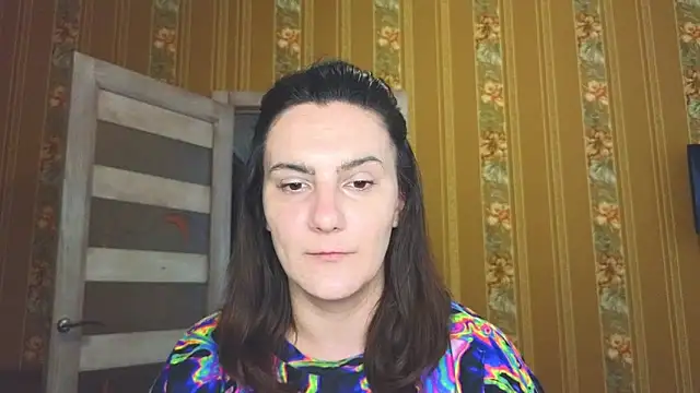 warm_pearl webcam