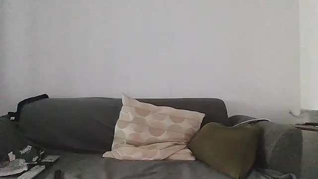 YourBadboy718 webcam