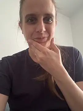 Chantalee webcam