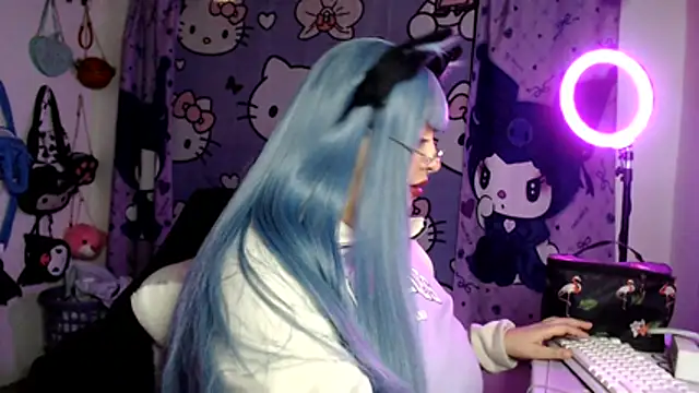 lussyevans24 webcam