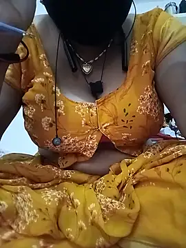 Menka_cut34 webcam