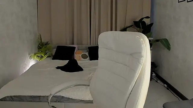 LeticiaRomano webcam
