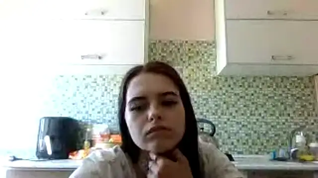 KikiAmino webcam