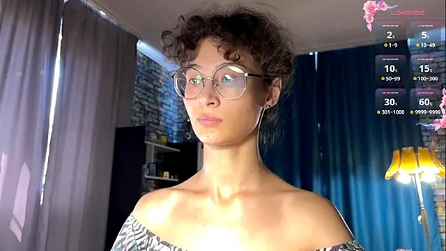 CurlyWinx webcam