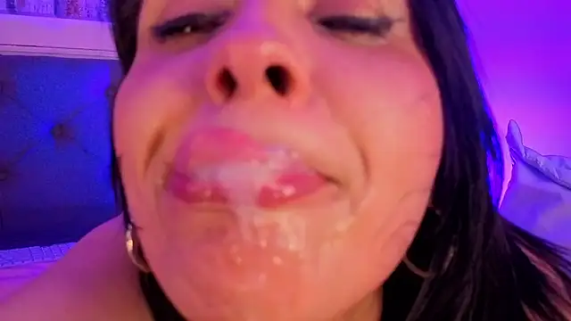 emily_leinner live cam