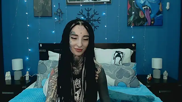 Velvetbat live cam on StripChat