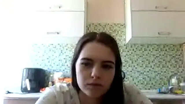 KikiAmino live cam on StripChat