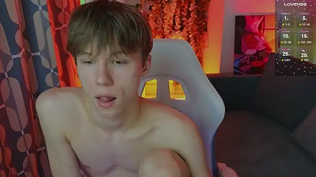 cuMte_boy live sex cam