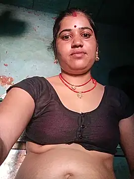 Hot_kamla
