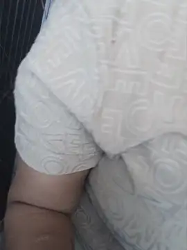 QueenHaryanaa webcam