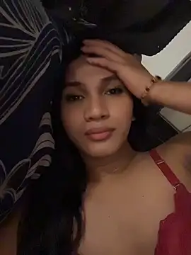 slutty_aki webcam
