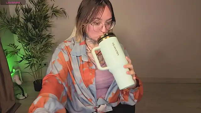 Eva_Witcher webcam