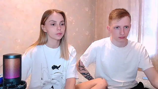 juliaanddima webcam