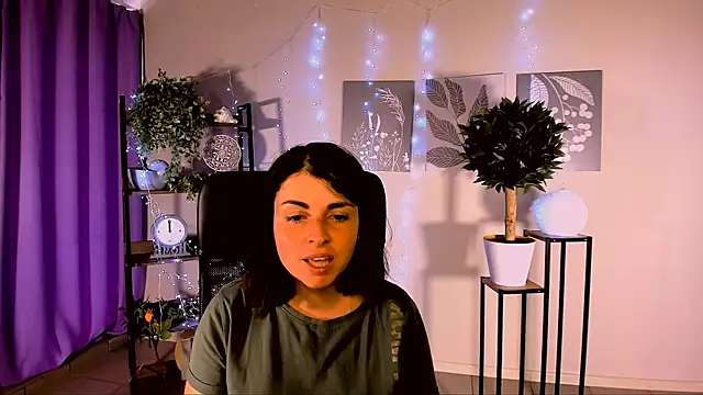 MartaEdams webcam