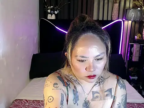 EstellaStarXxx webcam