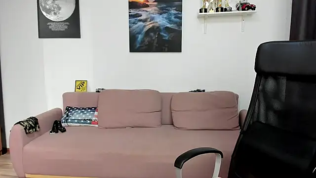 BrutusK08 webcam