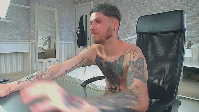 JonahShaw webcam