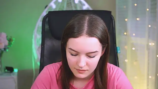 KellieBanshe webcam
