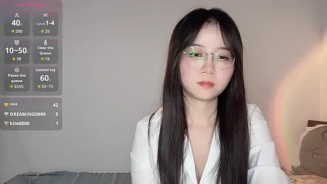 77-Vicky webcam