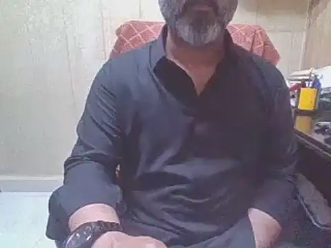 hairymaster95 webcam