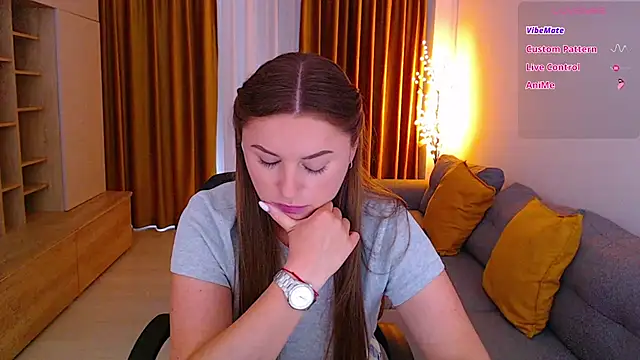 mia_bloomy webcam