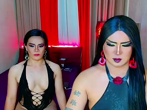 Wildest_Slave_Huntress webcam