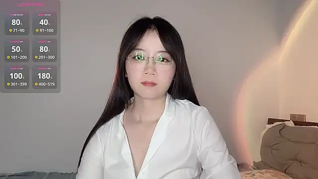 77-Vicky webcam