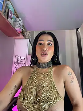AsianMilfSheryl webcam