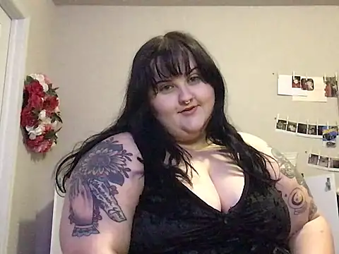 mistresskatyxo webcam