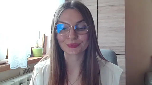 LooveELLYx webcam