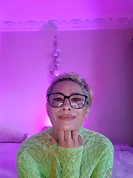 LunaBlaise webcam