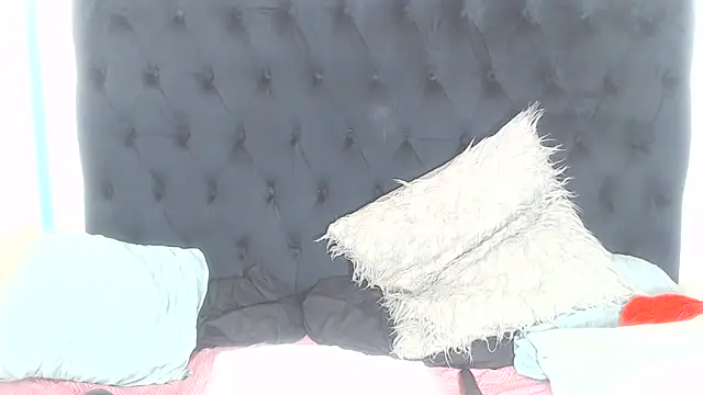 BootyClitQueen live cam on StripChat